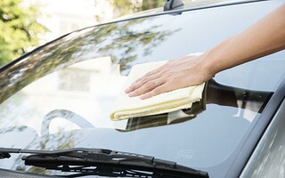 9 astuces pour nettoyer facilement sa voiture