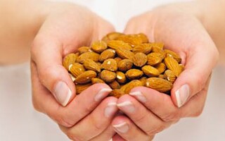 Mangez des amandes !