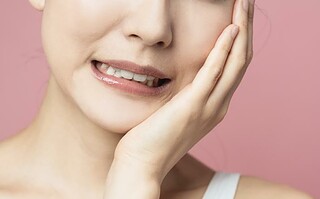 Aphtes : comment les soigner en douceur ?