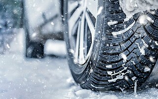 Pneus hiver, chaînes ou chaussettes : les équipements obligatoires