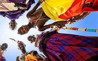 Top 10 des coutumes insolites à travers le monde