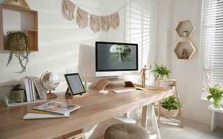 Bureau à la maison : comment l’aménager et le décorer