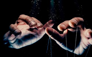 Les 4 signes les plus manipulateurs