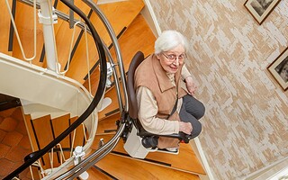 Comment bien choisir son monte-escalier ?