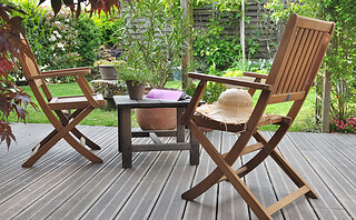 Comment entretenir une terrasse en bois ?