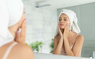 Les 3 effets négatifs du confinement sur ma peau
