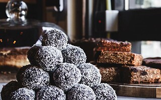 Collations équilibrées : 2 recettes à la noix de coco