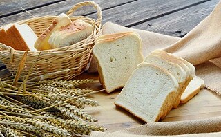 Pain de mie : trop d'additifs pour des millions de consommateurs