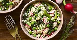 Cette recette de taboulé de printemps est facile et rapide à préparer