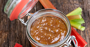 Compote de rhubarbe