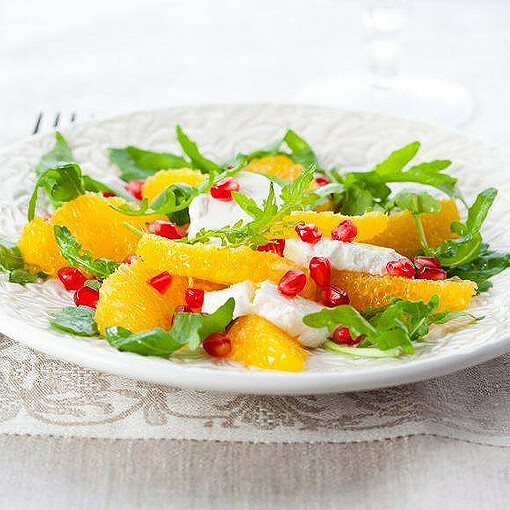 Salade de roquette à l'orange et au fromage de chèvre : l'entrée facile et rapide à réaliser